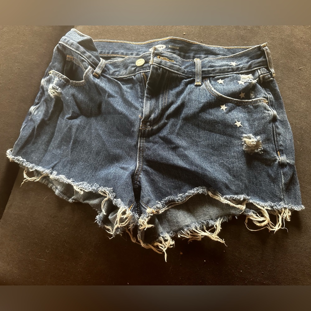 Old Navy Star Embroidered Boyfriend Cut-Off Jean Shorts Medium Wash